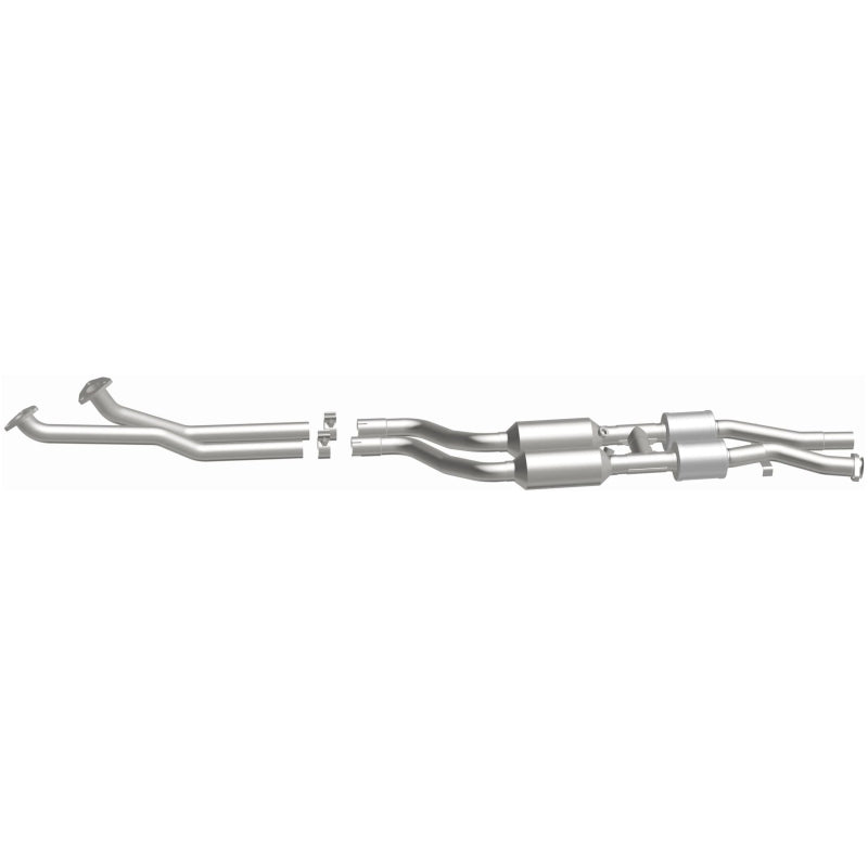 MagnaFlow Direct Fit Catalytic Converter 96-98 BMW 328 2.8L