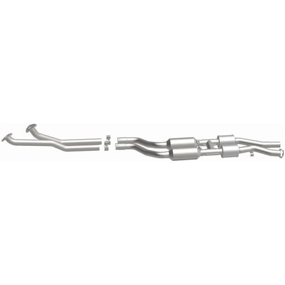 MagnaFlow Direct Fit Catalytic Converter 96-98 BMW 328 2.8L
