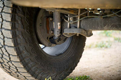 DV8 Offroad 16-23 Toyota Tacoma Rear Shock Skid Plates