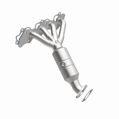 MagnaFlow Direct Fit Catalytic Converter 08-09 Ford Focus 2.0L