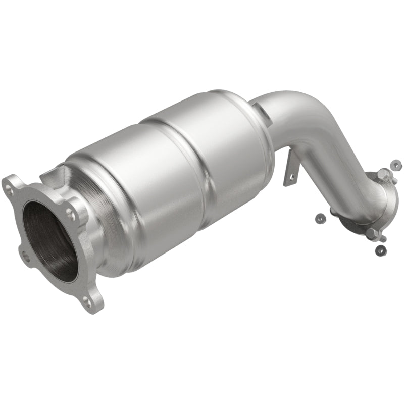 MagnaFlow Direct Fit Catalytic Converter California 09-14 Audi A4 / A4 Quattro