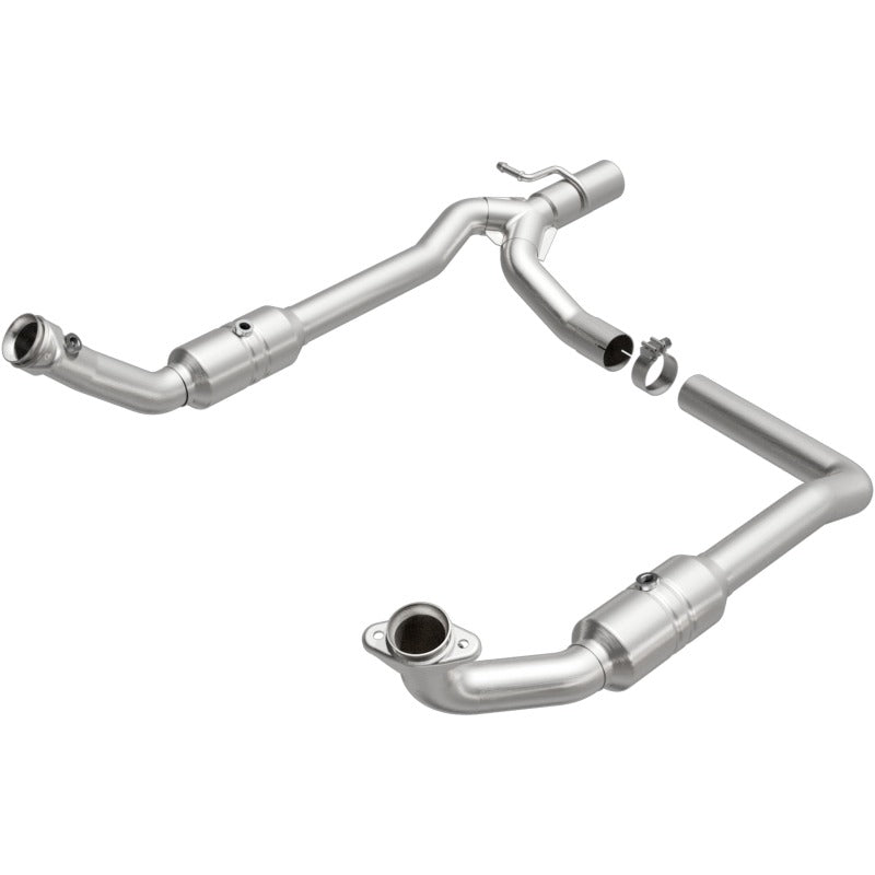 MagnaFlow Direct Fit Catalytic Converter 2009-2012 E-150 5.4 L Underbody