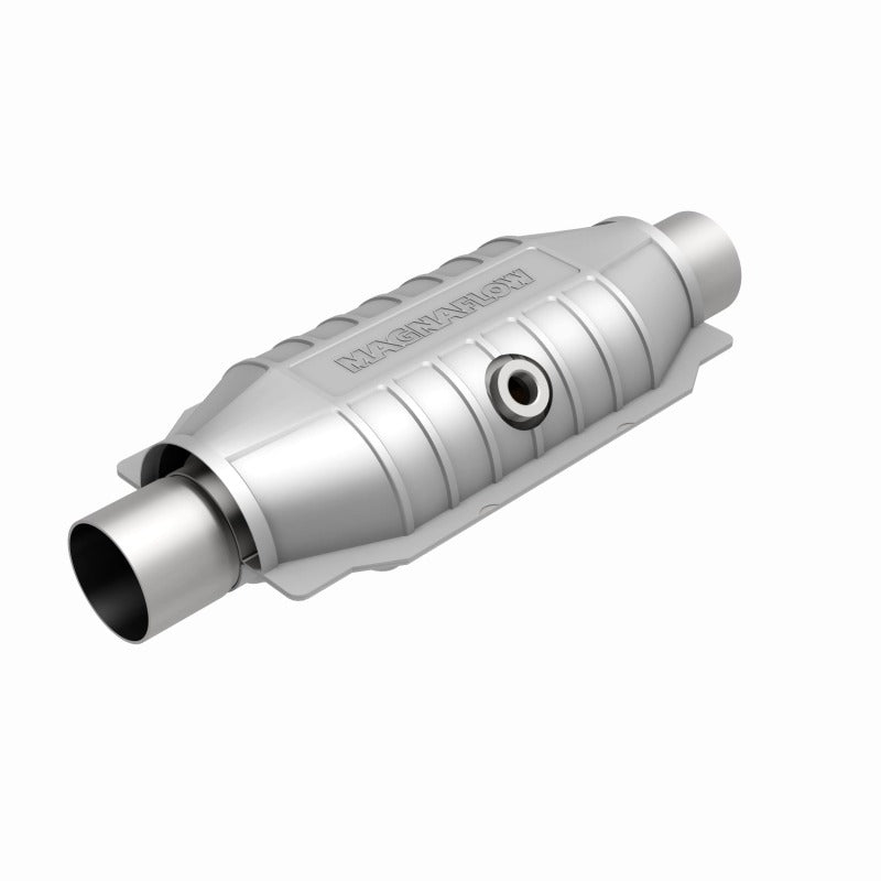 MagnaFlow Universal Catalytic Converter 2 Mid O2