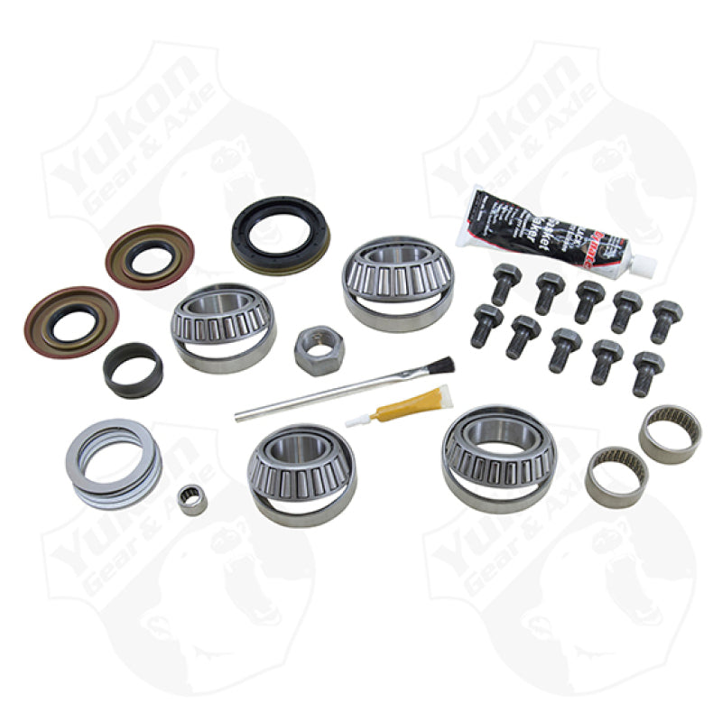 Yukon Gear & Axle Yukon Gear Master Overhaul Kit For 98 and Older GM 8.25in IFS Diff