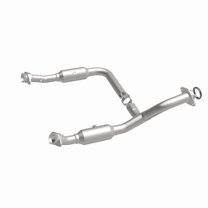 MagnaFlow DF Cat Conv 06-09 Ford Explorer/06-10 Mercury Mountaineer 4.6L Y-Pipe Assembly (49 State)