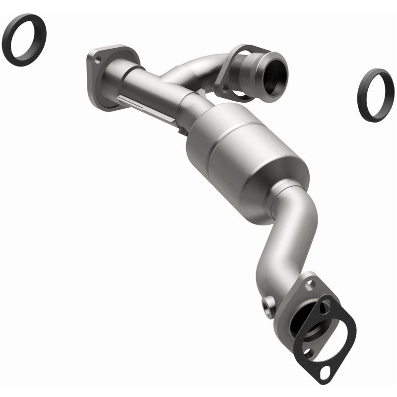 MagnaFlow Direct Fit Catalytic Converter 01-03 Montero 3L Passenger Side Front OEM