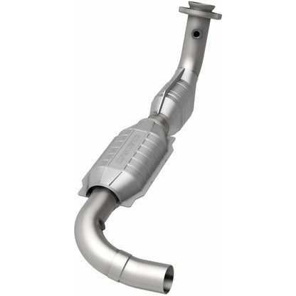 MagnaFlow Direct Fit Catalytic Converter 97-98 Ford Exped 4.6L D/S