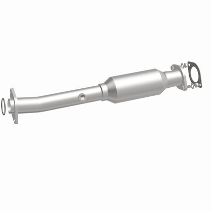 MagnaFlow 2004 Nissan Titan 5.6L Direct Fit Converter