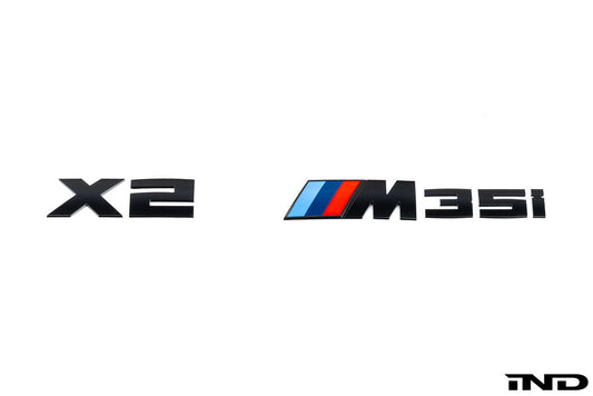 IND U10 X2 M35i Painted Trunk Emblem