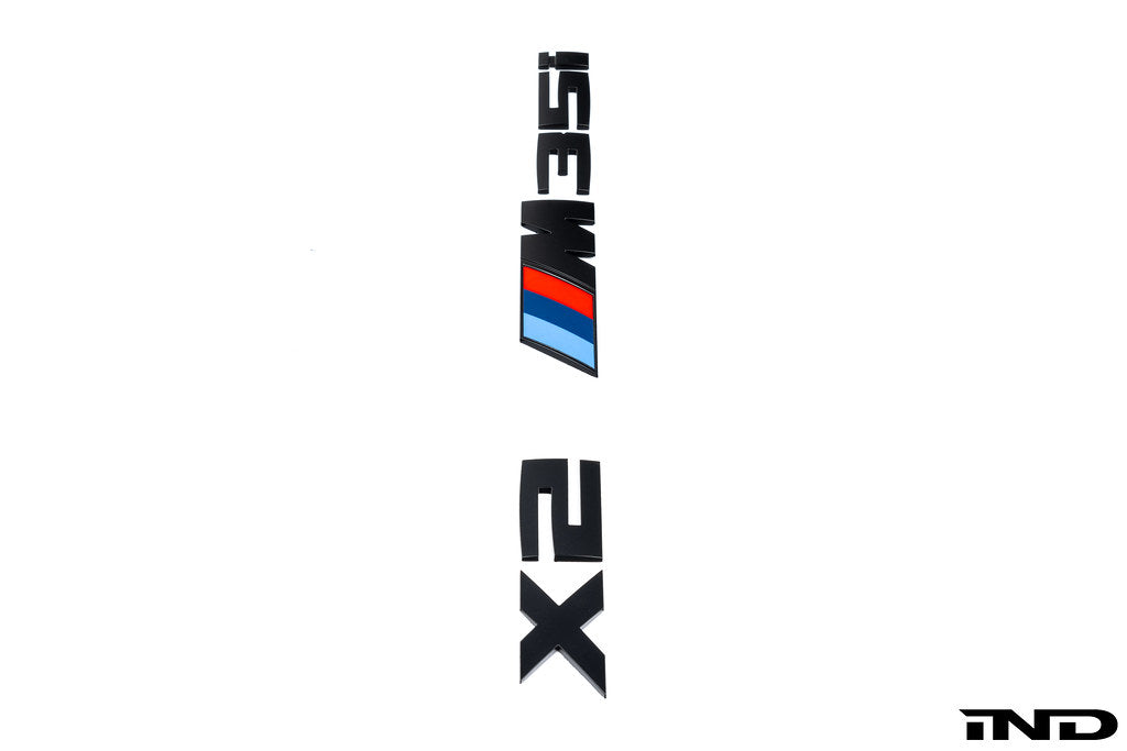 IND U10 X2 M35i Painted Trunk Emblem