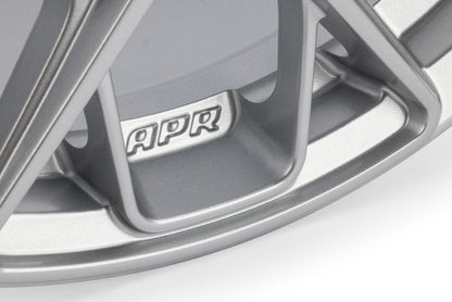 APR A02 Flow Formed 18x8.5 / 5x112 / ET45 / 66.5mm Bore / Silver Wheel