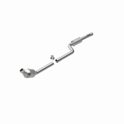 MagnaFlow 08-10 Mercedes-Benz C300 3.0L Direct Fit Converter
