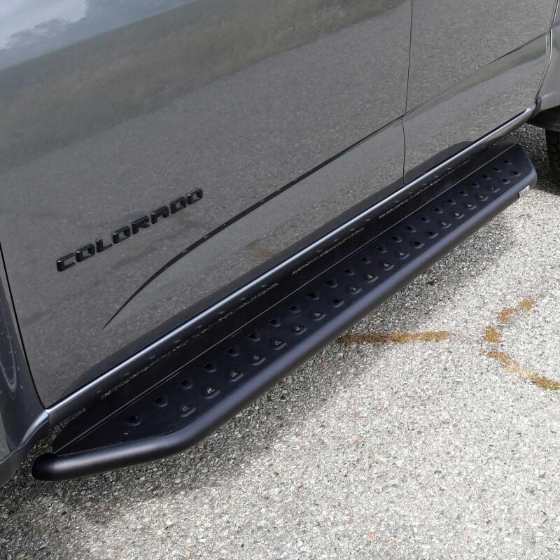 Westin 15-24 GMC Canyon Crew Cab Outlaw Running Boards - Textured Black