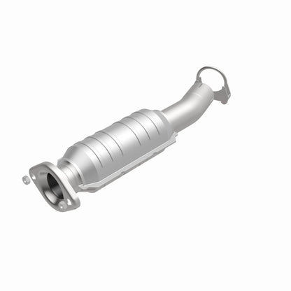 MagnaFlow Direct Fit Catalytic Converter 04 Toyota Sienna 3.3L