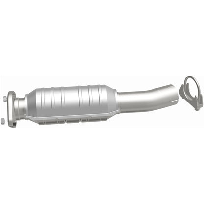 MagnaFlow Direct Fit Catalytic Converter 04 Toyota Sienna 3.3L