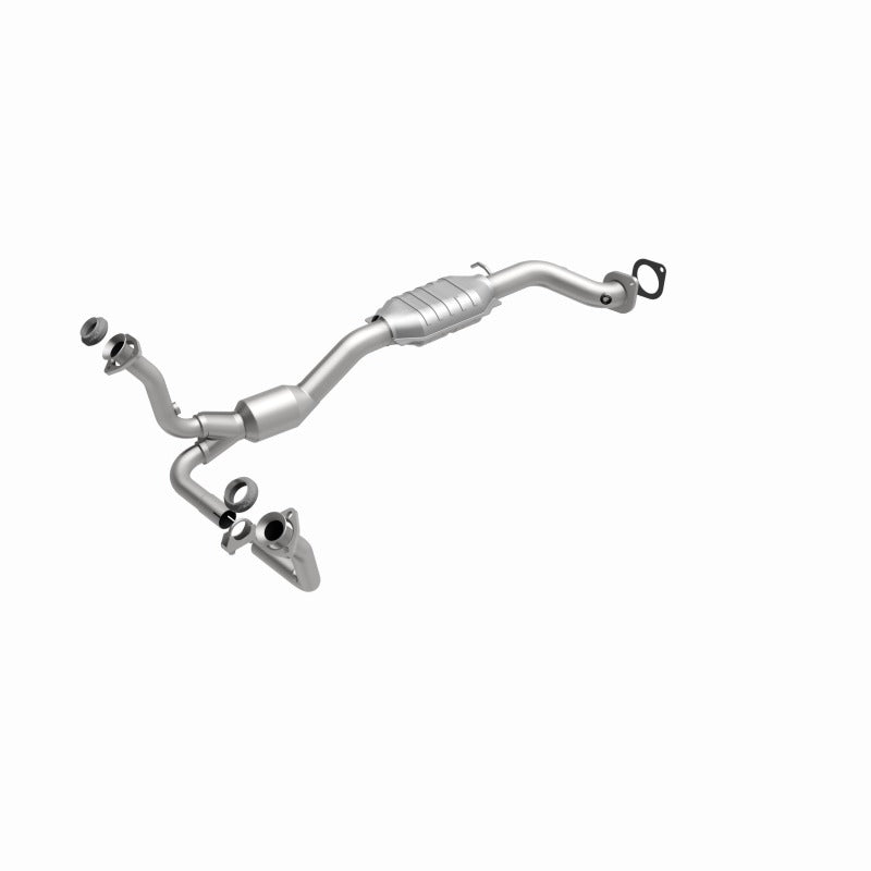 MagnaFlow Direct Fit Catalytic Converter 01-05 Chevy Blazer 4.3L 2WD