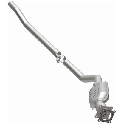 MagnaFlow Direct Fit Catalytic Converter 01-03 Caravan/Voyager 3.3L