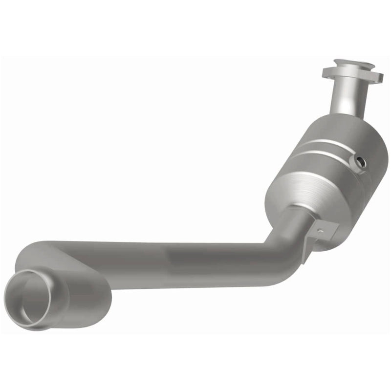 MagnaFlow Direct Fit Catalytic Converter 2006-2011 R350 3.5 L Underbody
