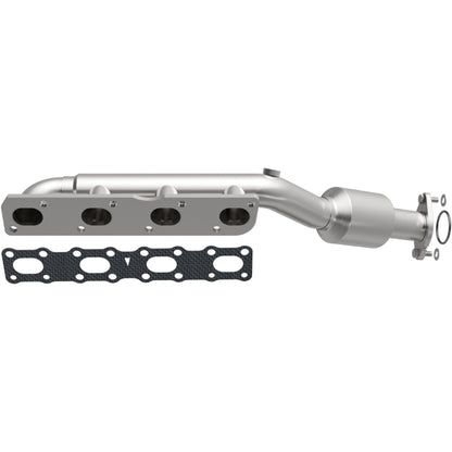 MagnaFlow 2004 Nissan Titan 5.6L Direct Fit Converter