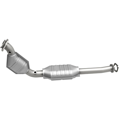 MagnaFlow Direct Fit Catalytic Converter 03-07 Ford-Mercury Passenger Side