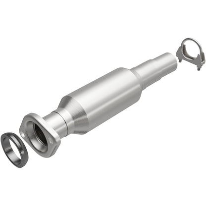 MagnaFlow 04-06 Toyota Sienna 3.3L Direct Fit Converter