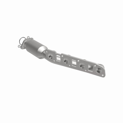 MagnaFlow 11-13 QX56 V8 5.6 OEM Manifold Direct Fit Converter
