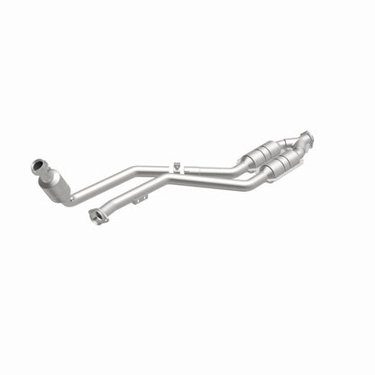 MagnaFlow Direct Fit Catalytic Converter 99-00 Mercedes CLK320 3.2L