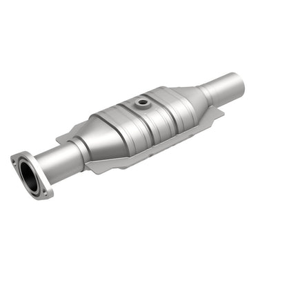 MagnaFlow Direct Fit Catalytic Converter 10-12 Ford Fusion 2.5L
