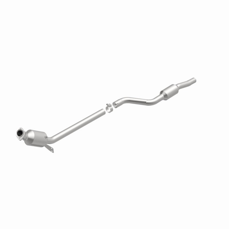 MagnaFlow 12-14 C350 V6 3.5 OEM Underbody Direct Fit Converter