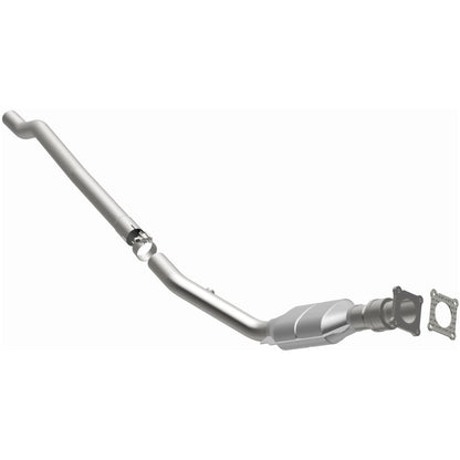 MagnaFlow Direct Fit Catalytic Converter 96-00 Caravan-Voyager 2.4L