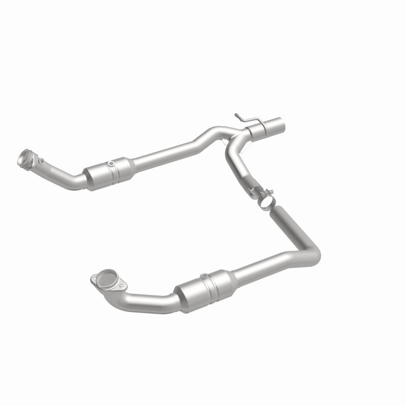 MagnaFlow Direct Fit Catalytic Converter 2009-2012 E-150 5.4 L Underbody
