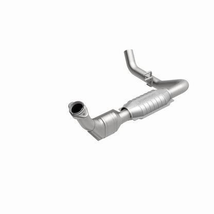 MagnaFlow Direct Fit Catalytic Converter 99-02 Expedition 5.4L 4wd