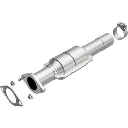 MagnaFlow Direct Fit Catalytic Converter 2012-2013 Impala 3.6L Underbody