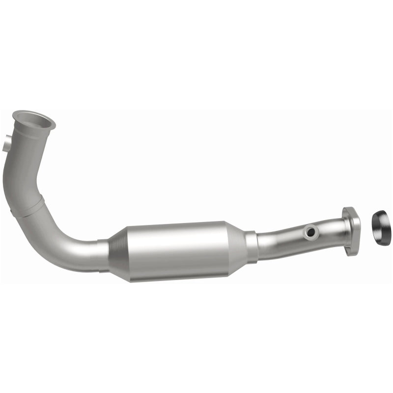 MagnaFlow Direct Fit Catalytic Converter OEM 2004 Jeep Liberty Underbody
