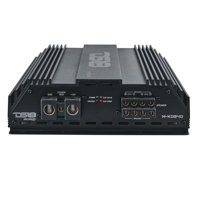 DS18 4-Channel Amp 2x 1000/4ohm Bridge 4 x 550/2ohm 4 x 300/4ohm Watts RMS Black