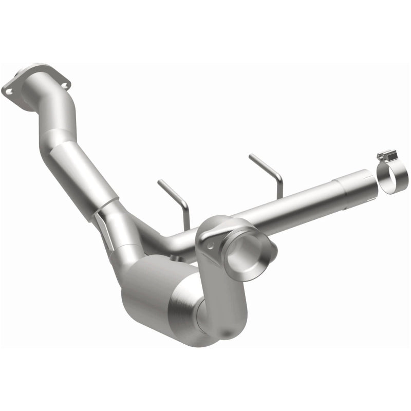 MagnaFlow Direct Fit Catalytic Converter 15-17 Ford F150 V6 2.7L OEM Underbody