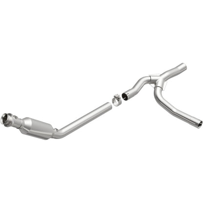 MagnaFlow Direct Fit Catalytic Converter OEM 2005 Dodge Ram 1500 Underbody