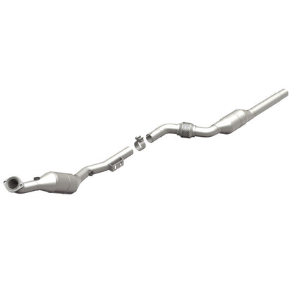 MagnaFlow Direct Fit Catalytic Converter 98-02 Mercedes E320 3.2L