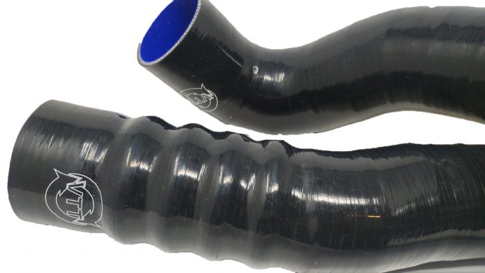 VTT-RS3-SIL 8V RS3/8S TTRS Silicone Charge pipes