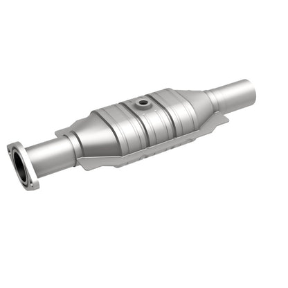 MagnaFlow Direct Fit Catalytic Converter 10-12 Ford Fusion 2.5L