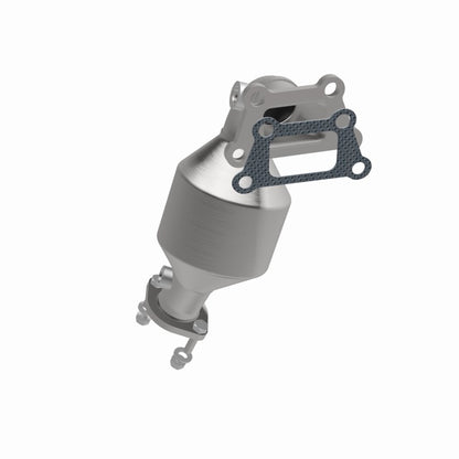 MagnaFlow Direct Fit Catalytic Converter 2012-2014 Equinox 3 3.6 L Underbody