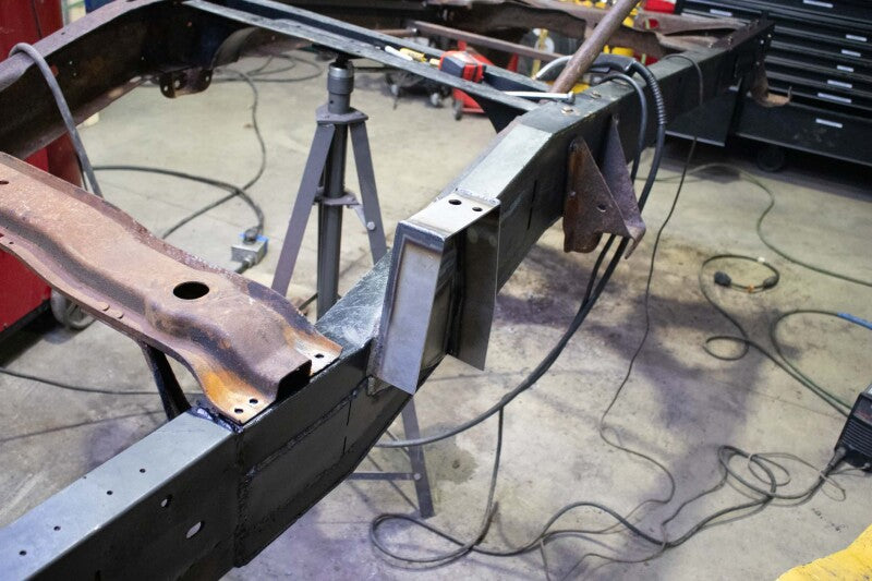 RustBuster Rust Buster 97-03 Ford F150 Front Bed Mount - Left Side