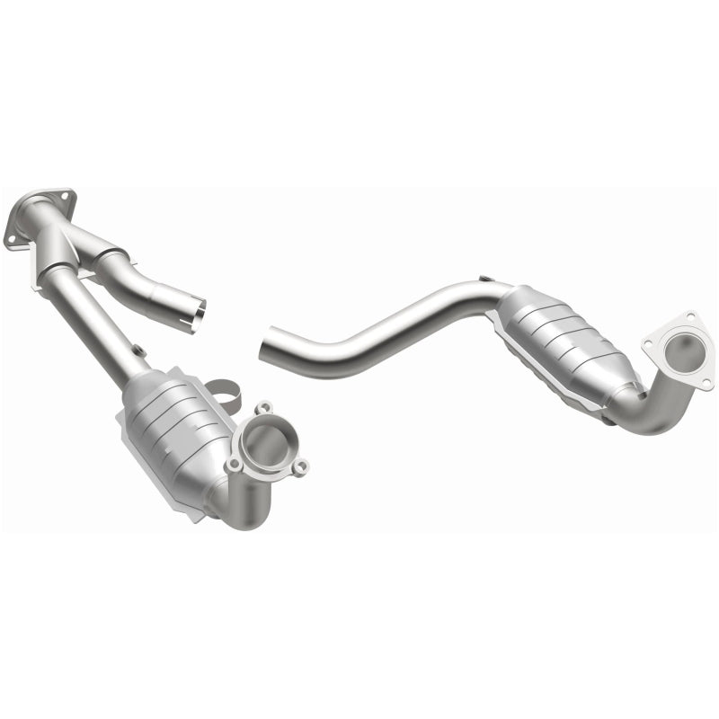 MagnaFlow Direct Fit Catalytic Converter 03-06 Chevy SSR 5.3/6.0 OEM