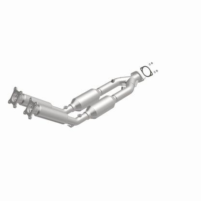 MagnaFlow 99-01 Volvo S80 2.8L Direct Fit Converter