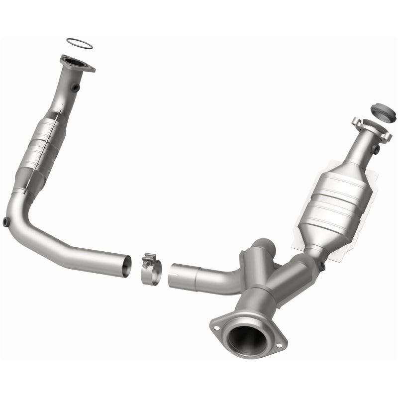 MagnaFlow Direct Fit Catalytic Converter 07-08 Escalade 6.2 Driver Side OEM