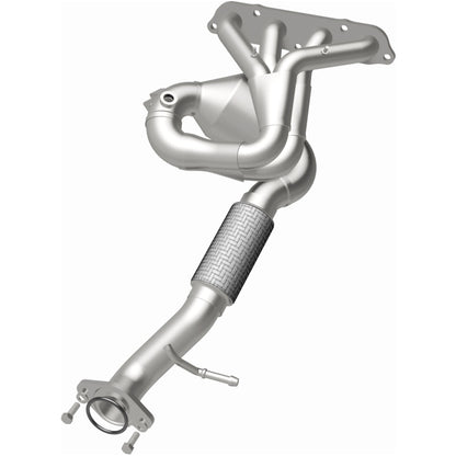 MagnaFlow Direct Fit Catalytic Converter 16-17 Mazda CX-3 L4 OEM Manifold