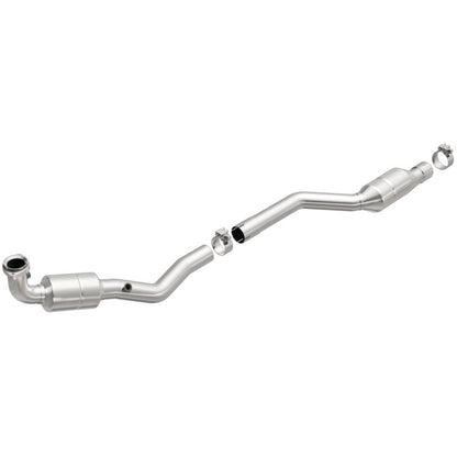 MagnaFlow Direct Fit Catalytic Converter 03-06 Mercedes SL500 5L Passenger Side