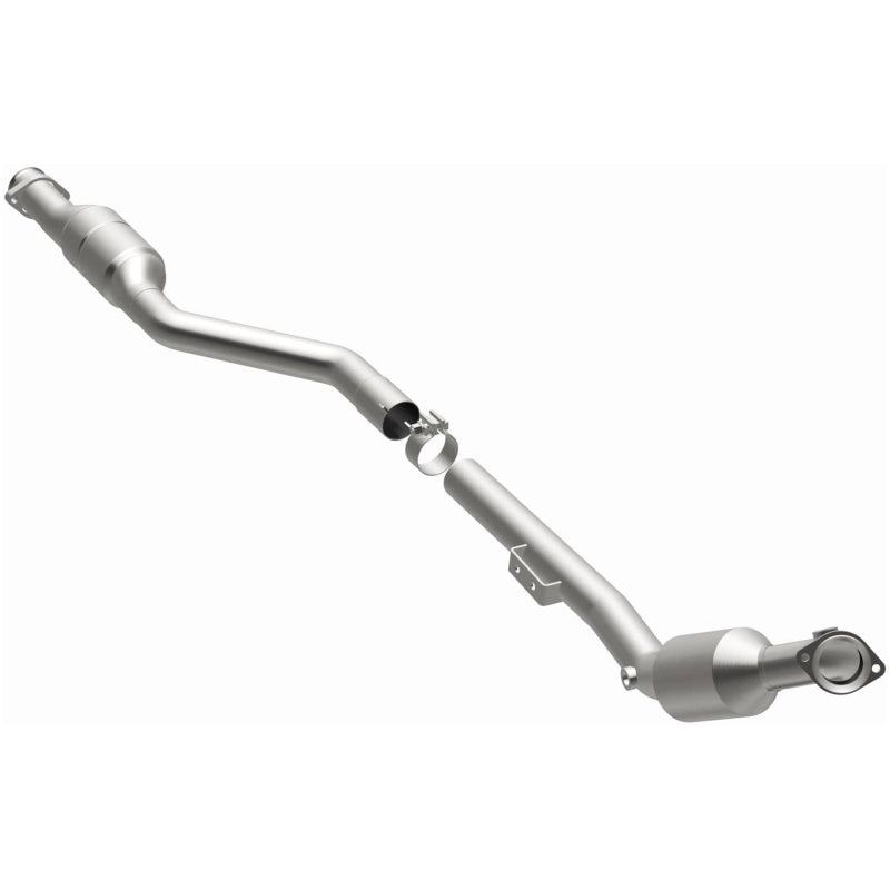 MagnaFlow Direct Fit Catalytic Converter 99-00 Mercedes E430 4.3L