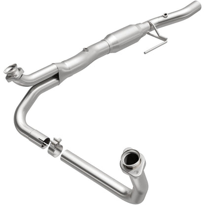 MagnaFlow Direct Fit Catalytic Converter 2002 Dodge Ram 1500 Van 3.9