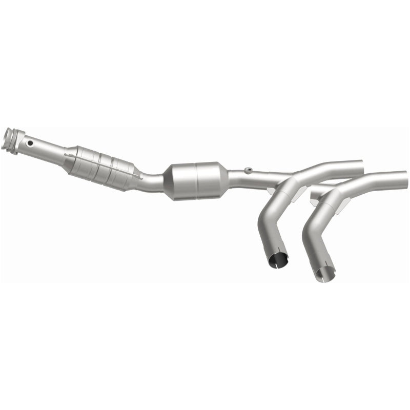 MagnaFlow Direct Fit Catalytic Converter 05-07 Ford E150 4.6L Passenger Side